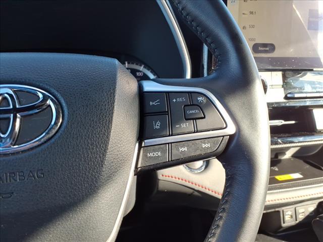 used 2023 Toyota Highlander car, priced at $39,000