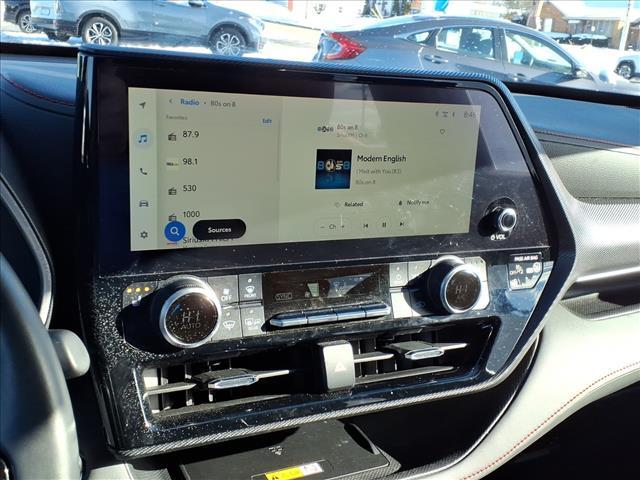 used 2023 Toyota Highlander car, priced at $39,000