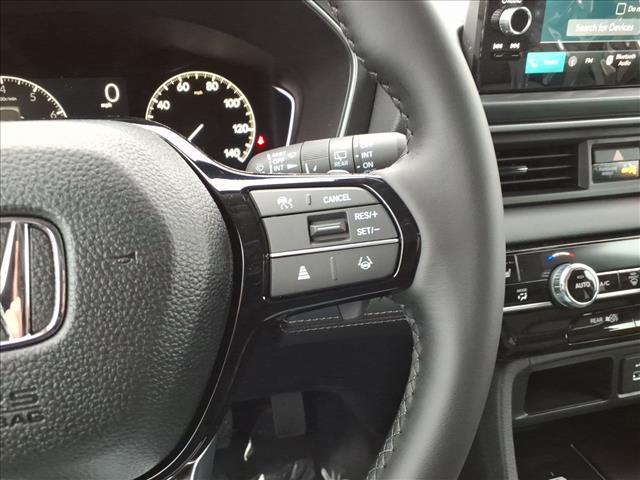 new 2025 Honda Pilot car, priced at $47,550