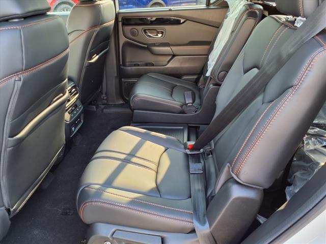 new 2025 Honda Pilot car, priced at $52,090