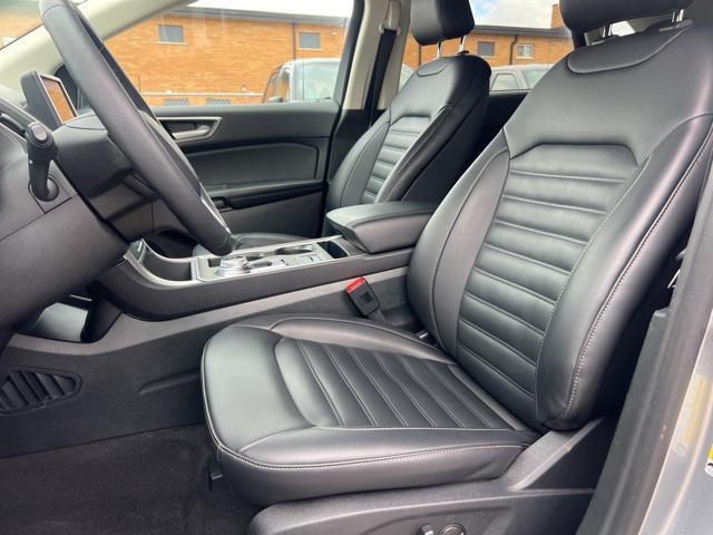 used 2024 Ford Edge car, priced at $26,999