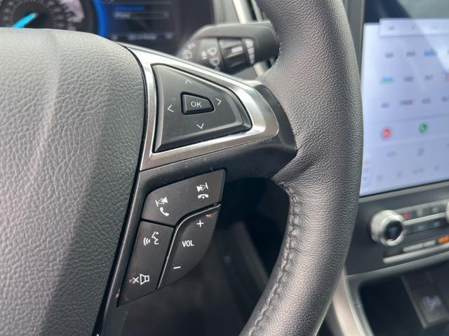 used 2024 Ford Edge car, priced at $26,999