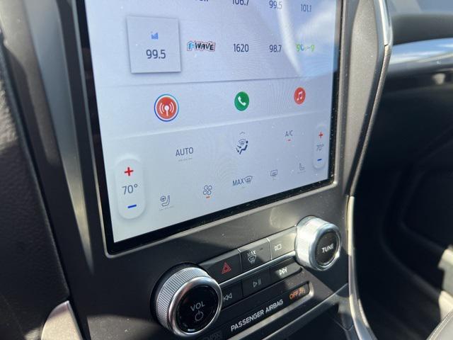 used 2024 Ford Edge car, priced at $29,382