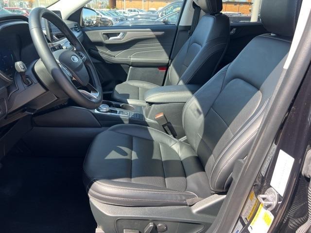 used 2022 Ford Escape car, priced at $26,315