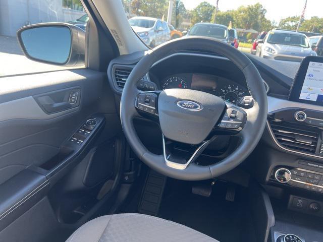 used 2022 Ford Escape car, priced at $22,554