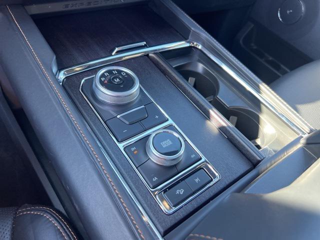 used 2022 Ford Expedition car, priced at $56,624