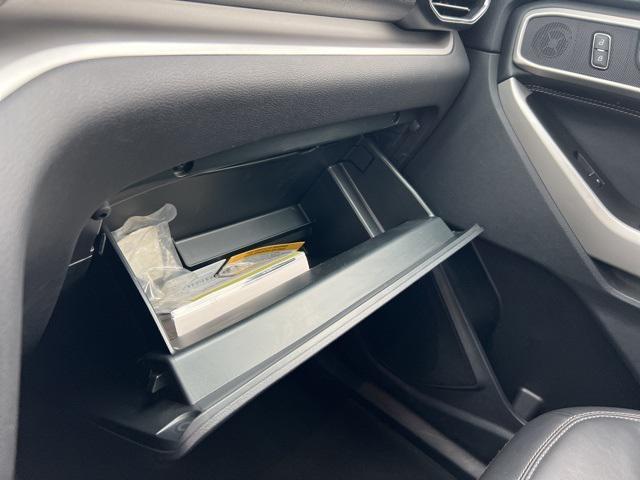 used 2022 Ford Explorer car, priced at $28,302