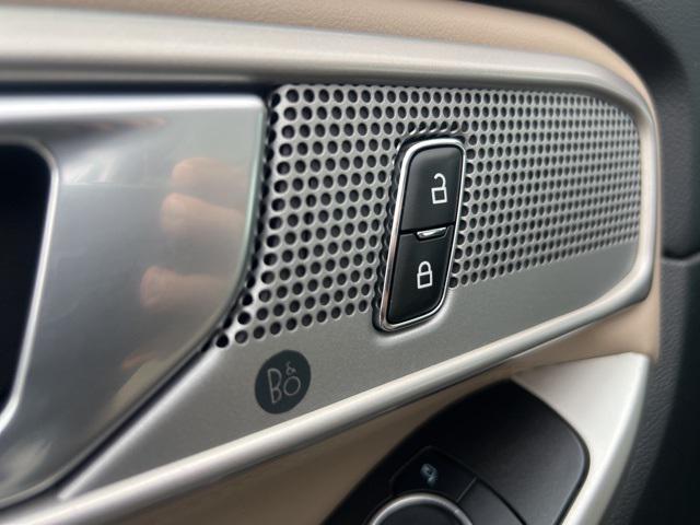 used 2023 Ford Explorer car, priced at $28,142