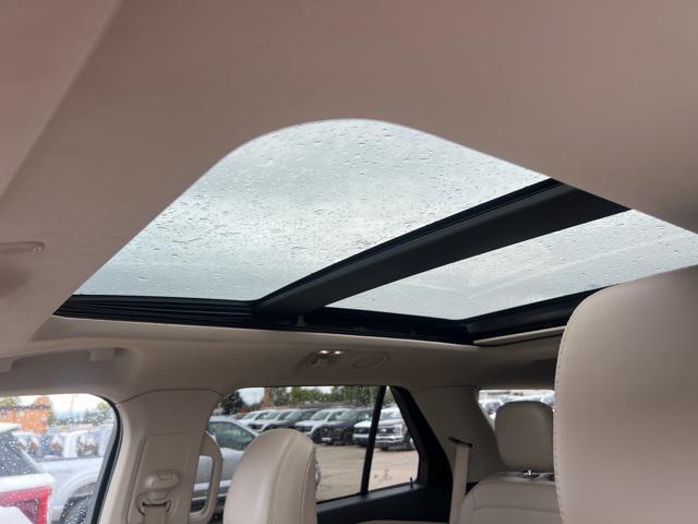 used 2023 Ford Explorer car, priced at $28,142