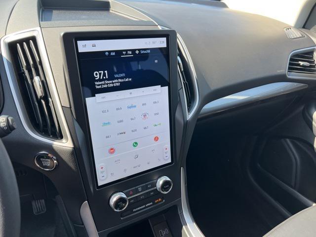 used 2024 Ford Edge car, priced at $25,548