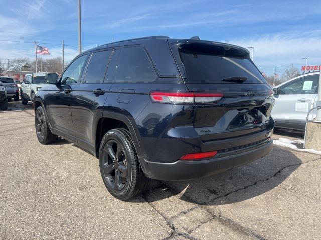 used 2023 Jeep Grand Cherokee car, priced at $34,975