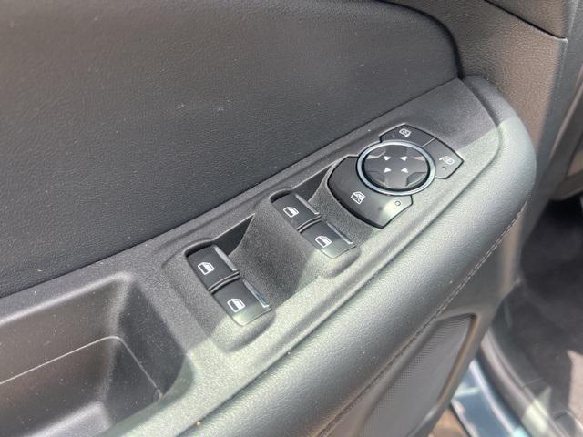 used 2022 Ford Edge car, priced at $26,310