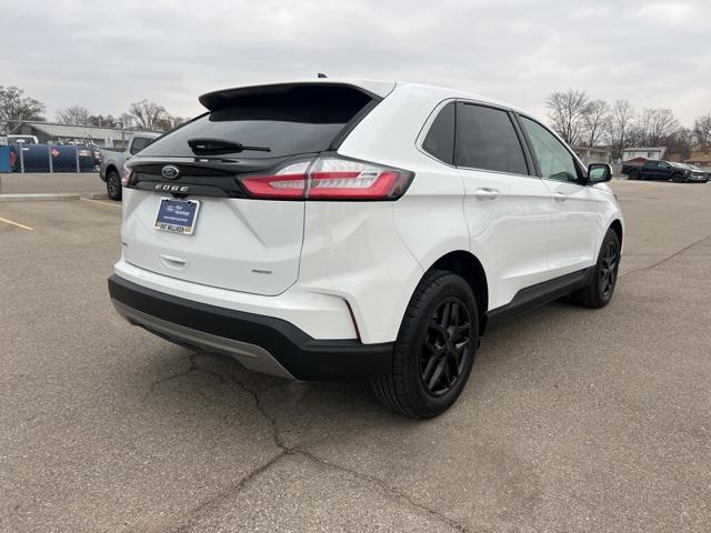 used 2024 Ford Edge car, priced at $30,500