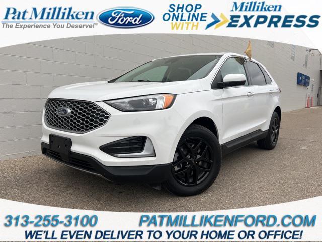 used 2024 Ford Edge car, priced at $30,500