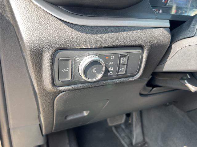 used 2022 Ford Explorer car, priced at $23,999