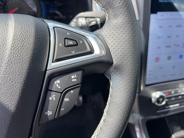 used 2022 Ford Edge car, priced at $33,384