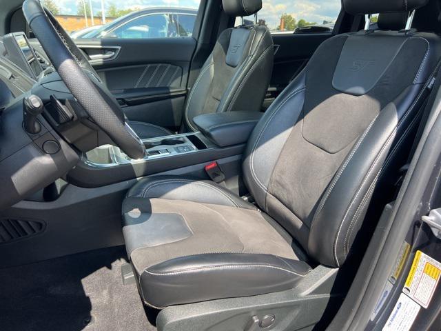 used 2022 Ford Edge car, priced at $33,384