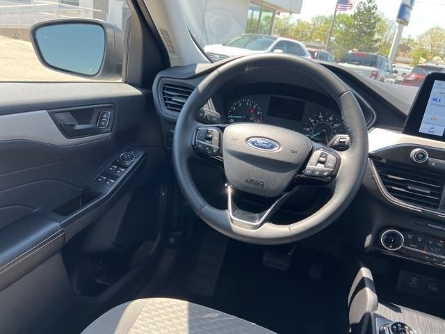 used 2022 Ford Escape car, priced at $22,366