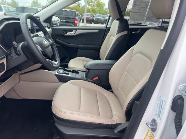 used 2022 Ford Escape car, priced at $25,994