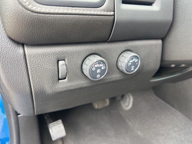used 2022 GMC Canyon car, priced at $29,088