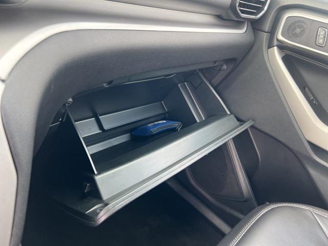 used 2022 Ford Explorer car, priced at $27,000