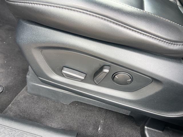 used 2022 Ford Explorer car, priced at $27,000