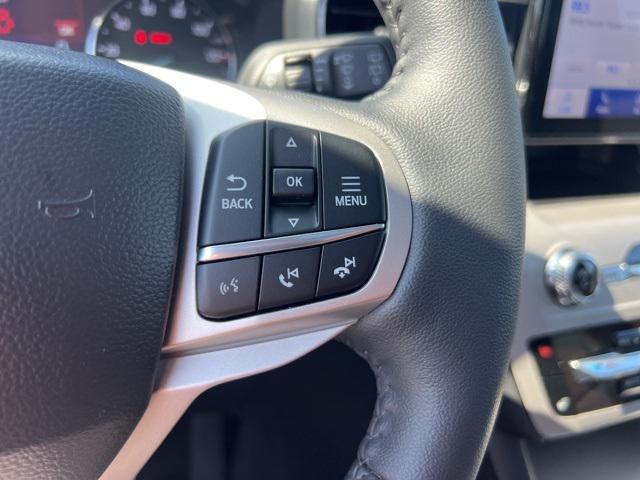 used 2023 Ford Explorer car, priced at $31,316