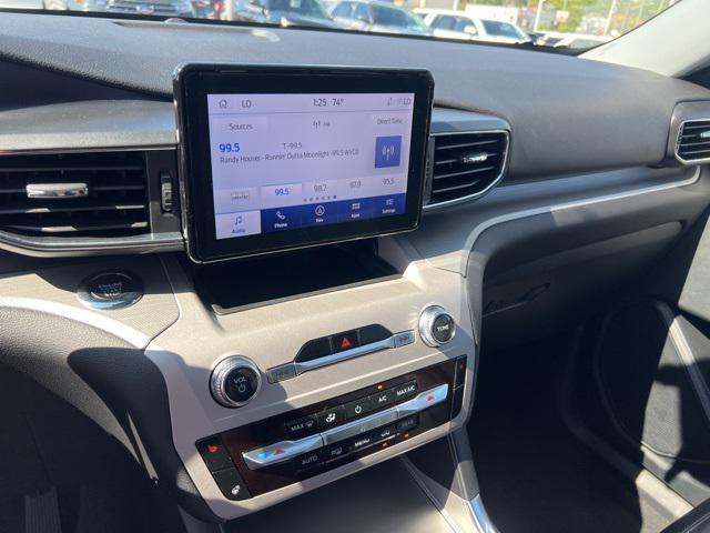 used 2023 Ford Explorer car, priced at $31,316