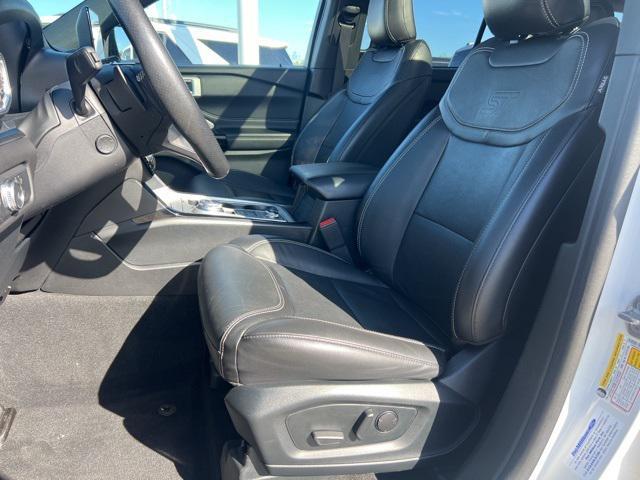 used 2022 Ford Explorer car, priced at $37,810