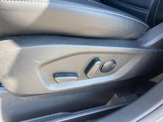 used 2023 Ford Edge car, priced at $28,215