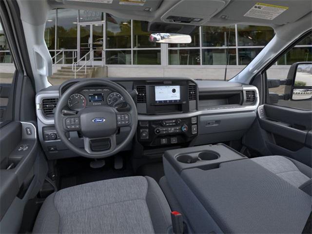 new 2025 Ford F-250 car, priced at $46,885