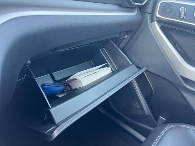 used 2023 Ford Explorer car, priced at $31,152