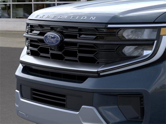 new 2025 Ford Expedition car, priced at $84,017