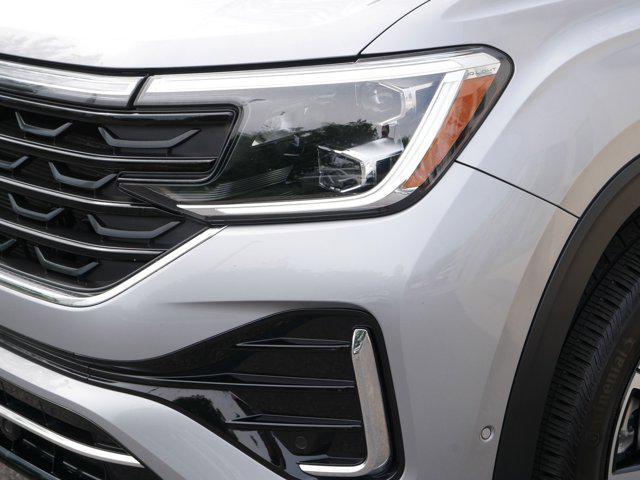 used 2025 Volkswagen Atlas Cross Sport car, priced at $41,790
