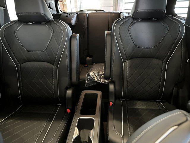 new 2025 INFINITI QX60 car, priced at $69,550