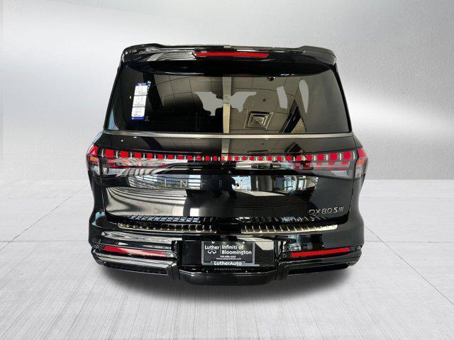 new 2026 INFINITI QX80 car, priced at $106,320