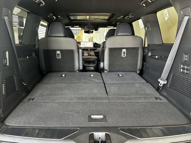 new 2026 INFINITI QX80 car, priced at $106,320