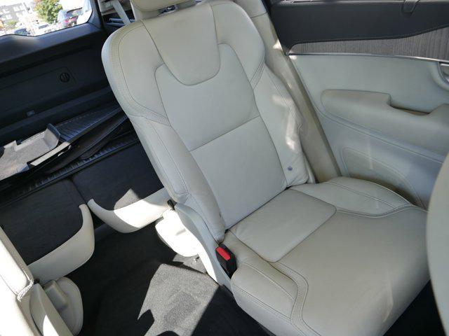 used 2022 Volvo XC90 Recharge Plug-In Hybrid car, priced at $43,790