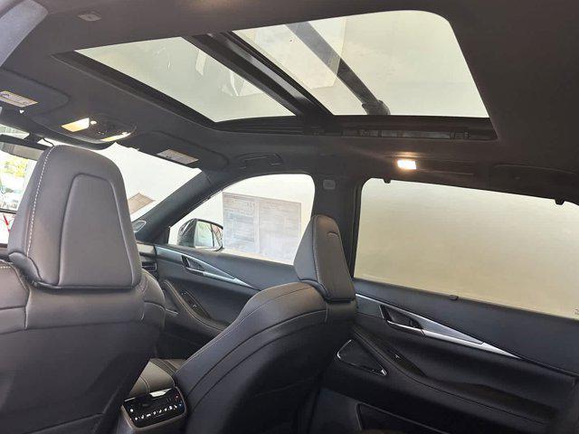 new 2025 INFINITI QX60 car, priced at $62,980