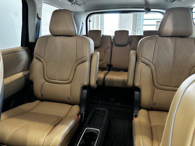 new 2025 INFINITI QX80 car, priced at $106,338