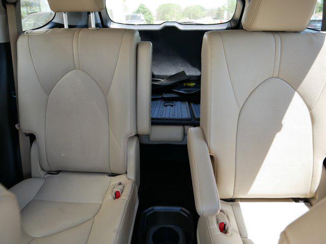 used 2023 Toyota Highlander car, priced at $44,890