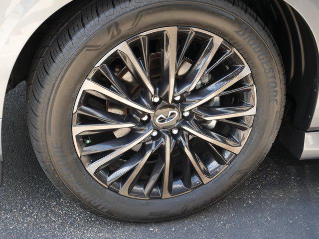 used 2025 INFINITI QX80 car, priced at $94,980