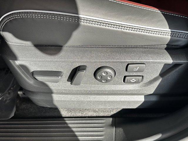 new 2026 INFINITI QX80 car, priced at $115,655
