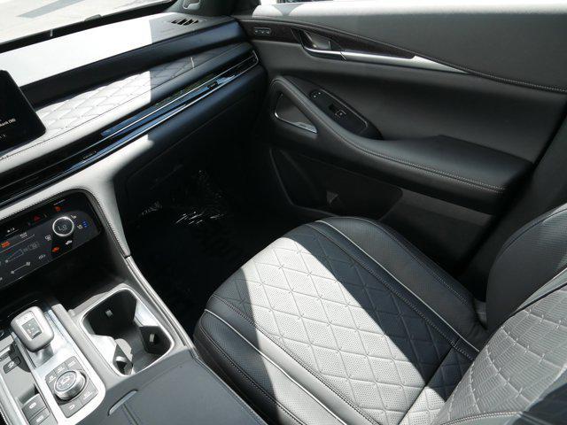 used 2025 INFINITI QX60 car, priced at $60,000