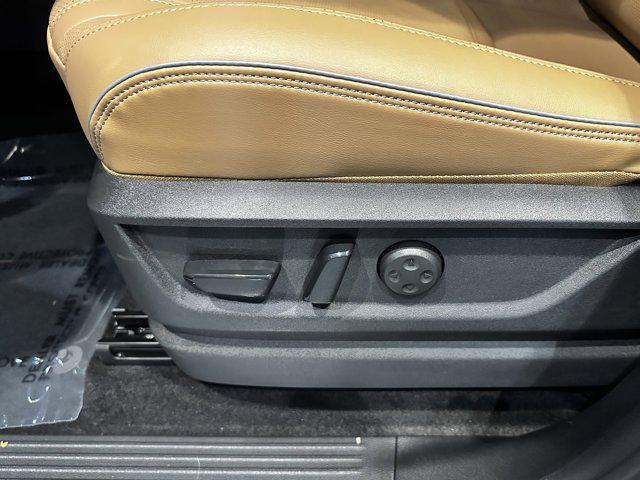 new 2026 INFINITI QX80 car, priced at $98,640