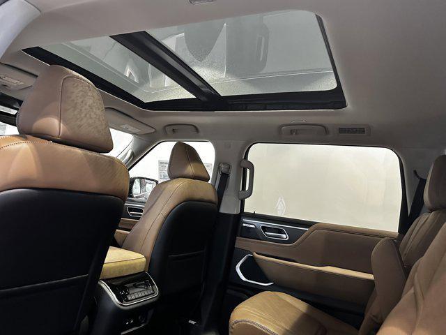 new 2026 INFINITI QX80 car, priced at $98,640