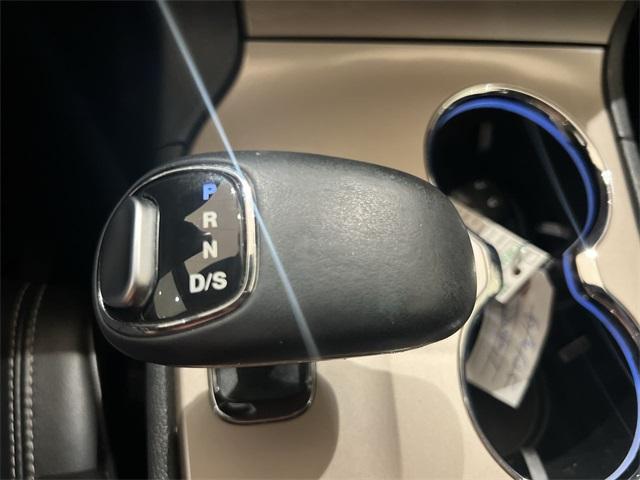 used 2015 Jeep Grand Cherokee car, priced at $18,890