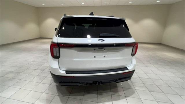 new 2025 Ford Explorer car, priced at $46,315