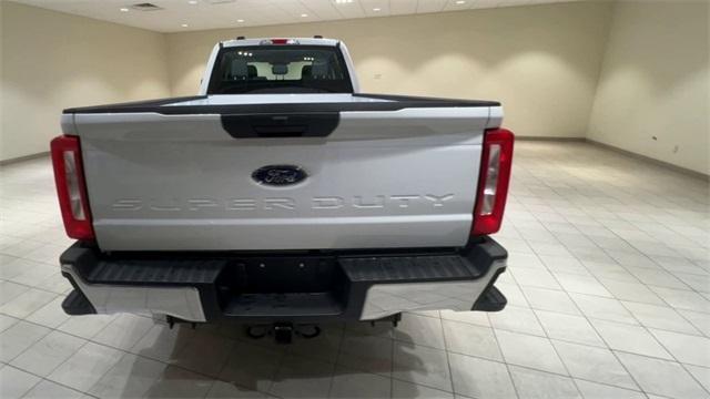 new 2025 Ford F-250 car, priced at $66,345