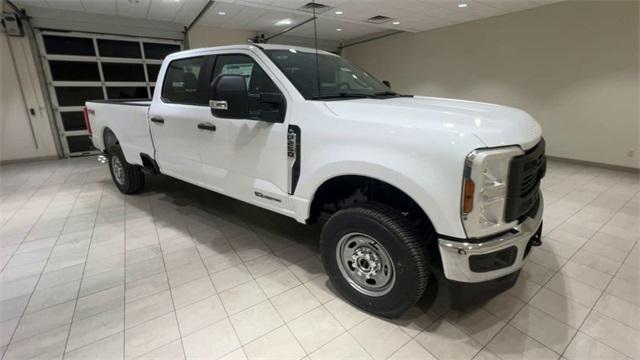 new 2025 Ford F-250 car, priced at $66,345